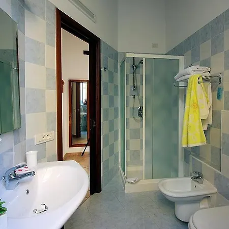 Appartamento Sleeps 5 Pool Wifi *